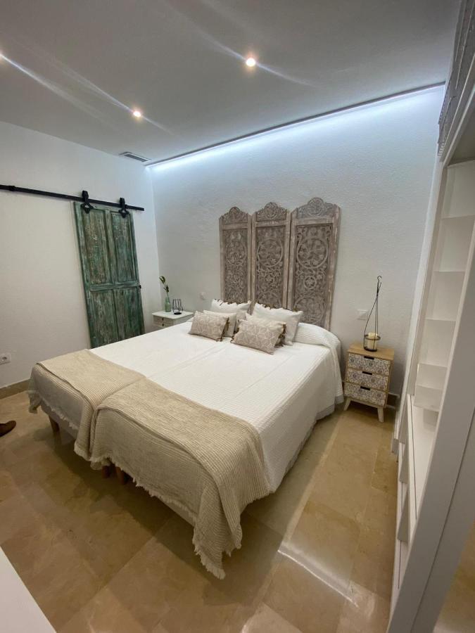 Triana Cathedral House Apartment Sevilla Bagian luar foto