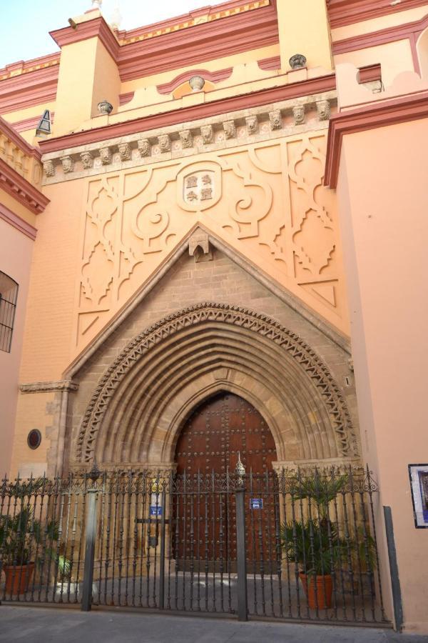 Triana Cathedral House Apartment Sevilla Bagian luar foto